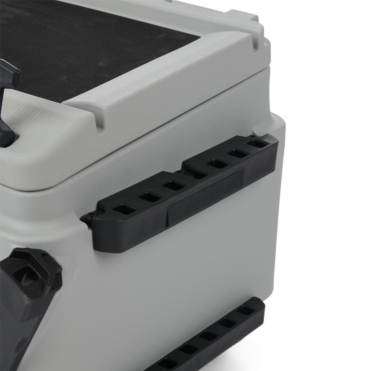 LINQ 13.5 US GAL (51 L) COOLER (DOUBLE LATCH)