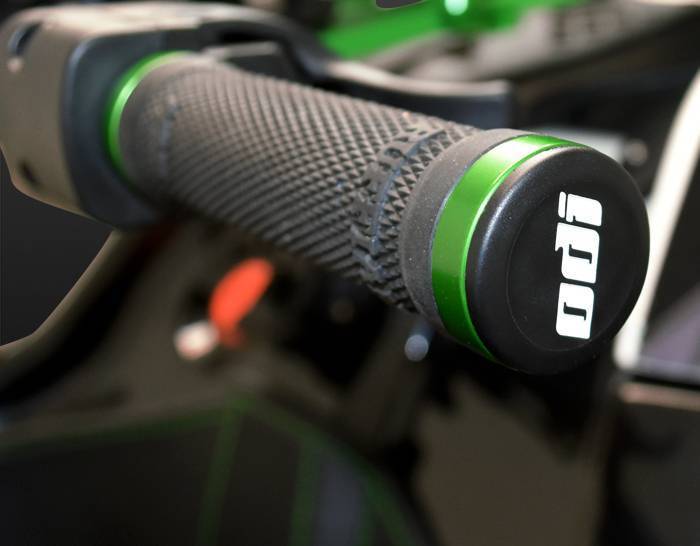 RUFFIAN LOCK-ON GRIP, 130MM, NO FLANGE