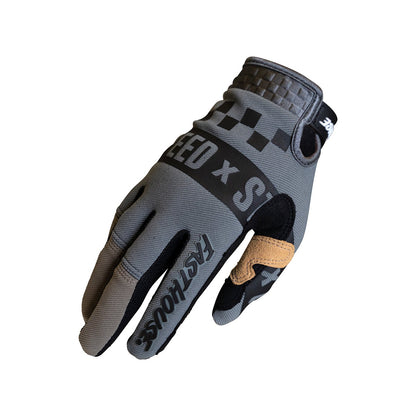 YOUTH SPEED STYLE DOMINGO GLOVES